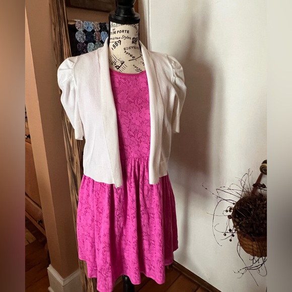 Gap Kids Lace Dress w/ Calvin Klein                Crop Sweater/Shrug 🌸 - Picture 11 of 16